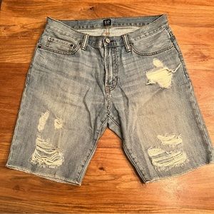 Gap Slim Cut Off Denim Short - size 31